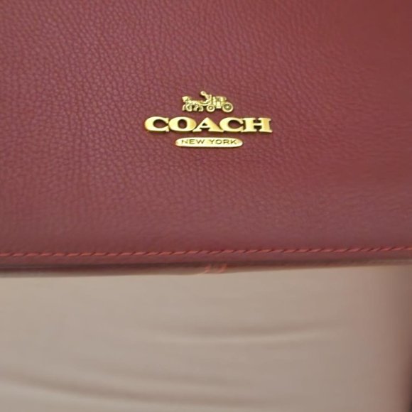 Wine Coach Purse - Picture 3 of 15